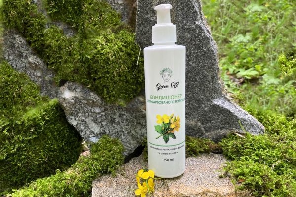 Натуральний кондиціонер для фарбованого волосся Green ГАЯ